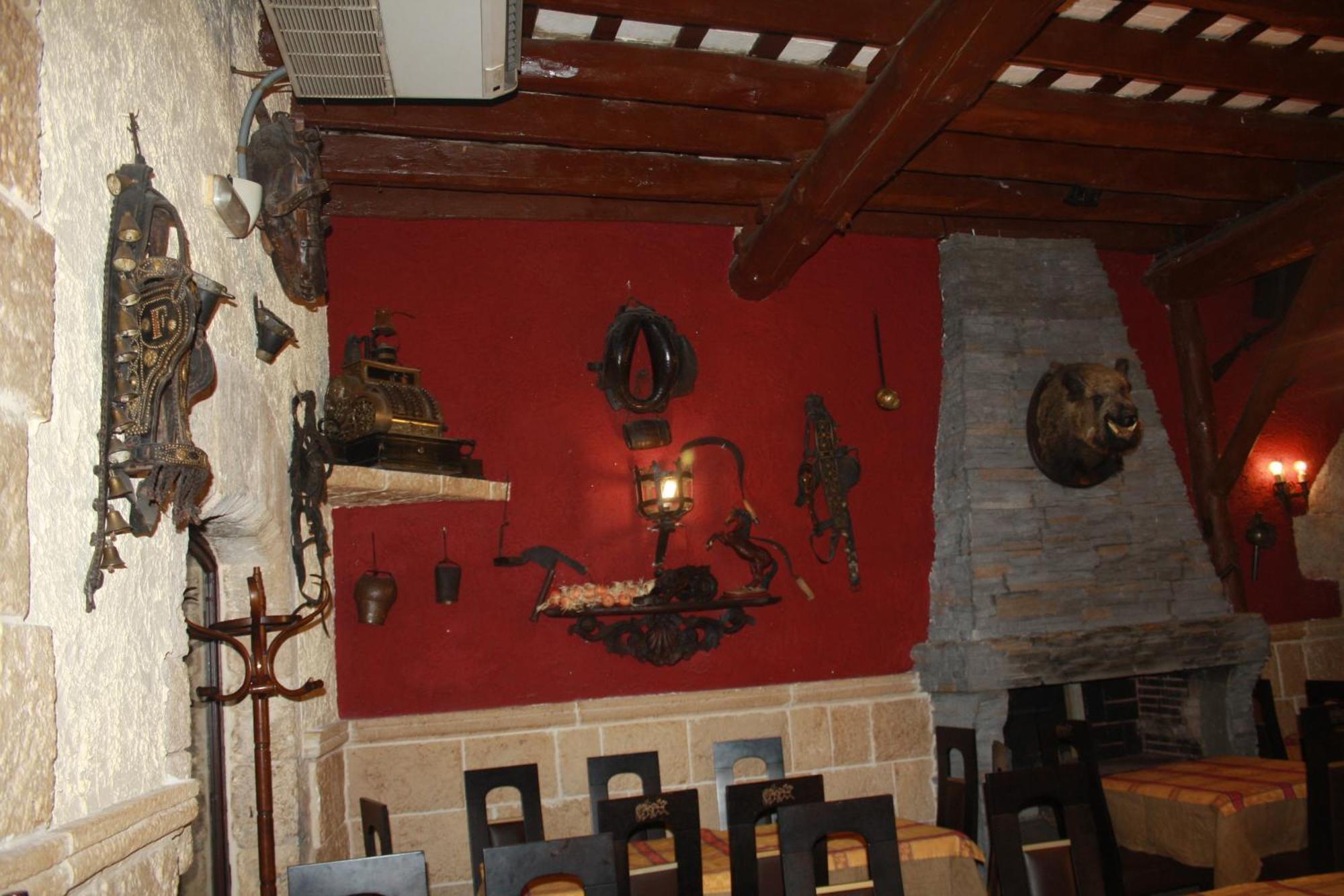 Hostal Restaurante La Diligencia 커닛 외부 사진