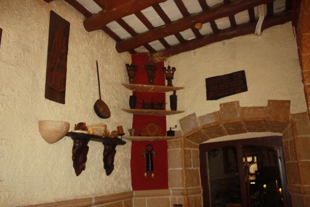 Hostal Restaurante La Diligencia 커닛 외부 사진