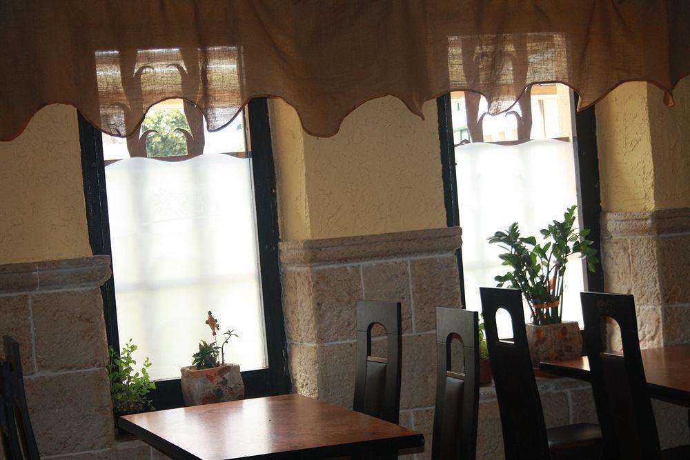 Hostal Restaurante La Diligencia 커닛 외부 사진