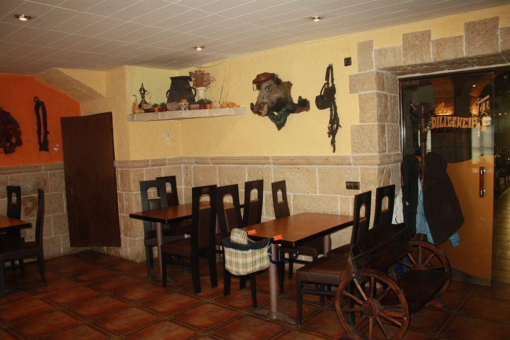 Hostal Restaurante La Diligencia 커닛 외부 사진