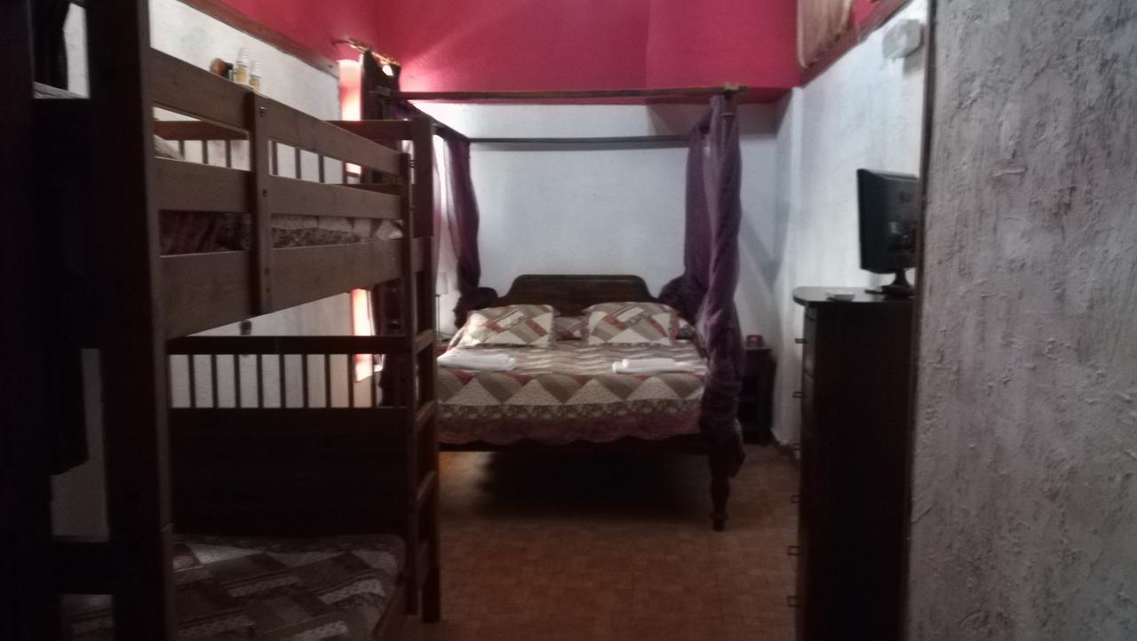Hostal Restaurante La Diligencia 커닛 외부 사진