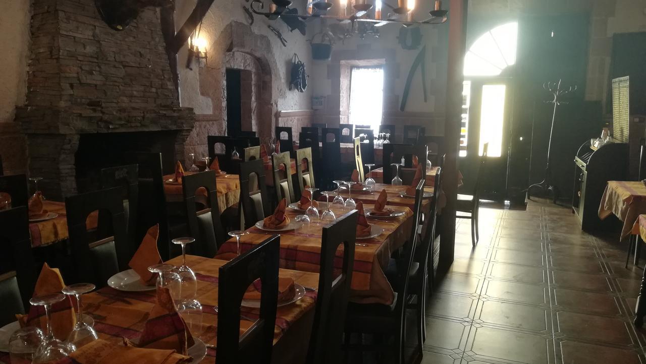 Hostal Restaurante La Diligencia 커닛 외부 사진